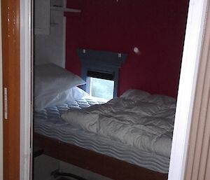 Vacant room in Southern Aurora Donga, Macquarie Island