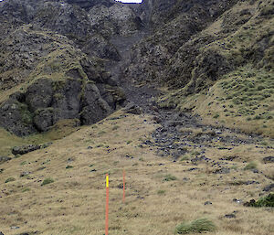 The Davis Point Jump Up — a rocky creek/gully with some lovely short grasses leading into the bottom of it