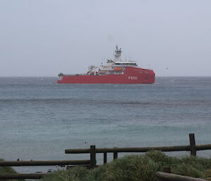 L'Astrolabe sailing past Garden Bay to take up position in Buckles Bay ready for passenger and cargo transfers