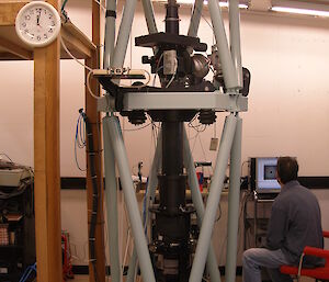 Fabry-Perot Spectrometer in the Aeronomy Building