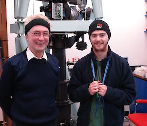 Scientists sitting in front of the new Fabry-Perot Spectrometer