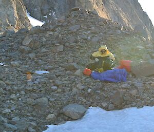 Setting up all my gear into the bivy bag