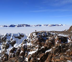 Aview over the white of the plateau of the North Masson Range from the Davis Range