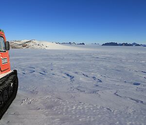 The Framnes Mountains in the distance, on the return journey