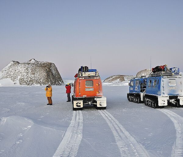 On our way to Proclamation Point travelling by Hägglunds over sea ice.