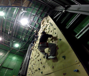 A busy evening on the wall three climbing and more waiting.
