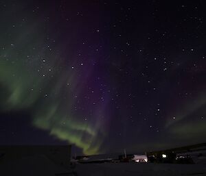 A green and blue coloured aurora