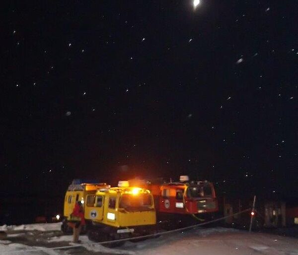 2 Haggs ready for departure in the dark of morning