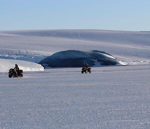 Jadeberg in the background of travelling quads