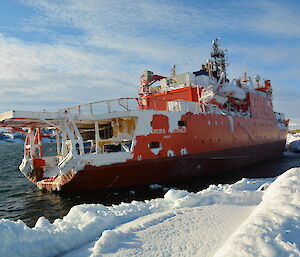 The Aurora Australis grounded at Mawson station in 2016.