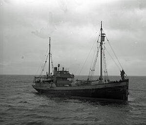 The Wyatt Earp in Buckles Bay, Macquarie Island, 1948.