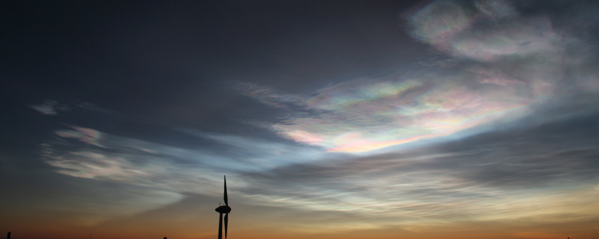 Nacreous clouds over Mawson station