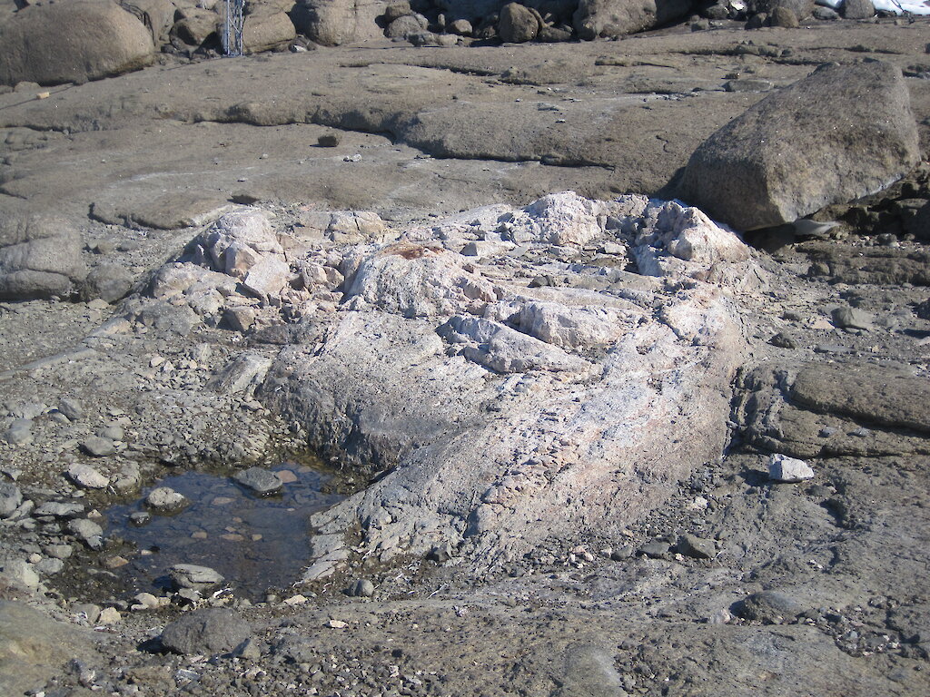 Mining in Antarctica — Australian Antarctic Program