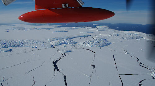 Sea ice breaking out