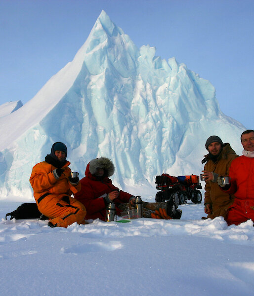How many people live in Antarctica? Australian Antarctic Program