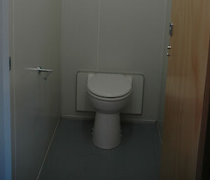 Toilet for use at the runway