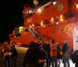 Expeditioners walk up the gangway of the ship (Photo: Wendy Pyper)