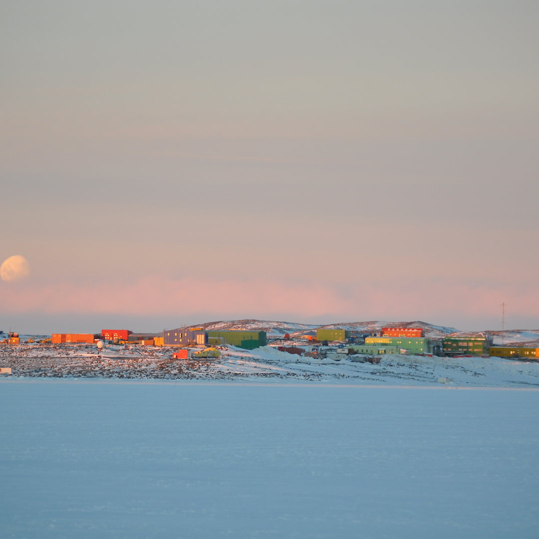 Davis station a brief history — Australian Antarctic Program