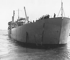 LST 3501 / HMAS Labuan in Williamstown Victoria, 1948