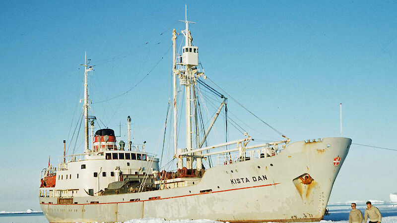 Ship with a fully enclosed crow’s nest and helideck