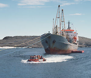 Lady Franklin during resupply at Mawson 1987–88