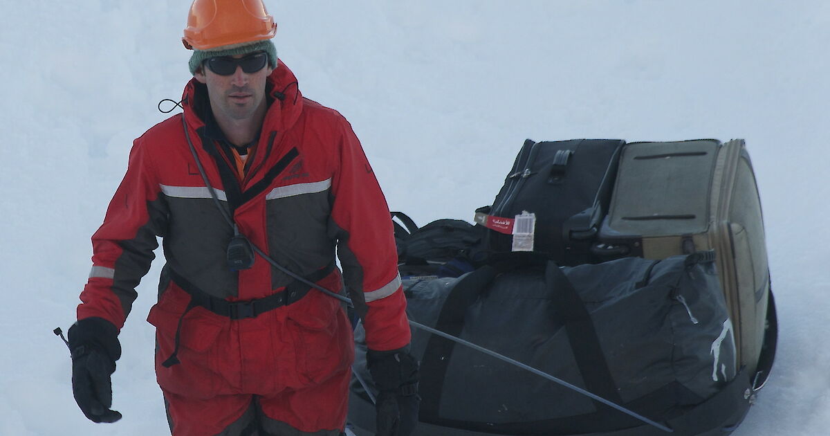 Carry on board (COB) luggage – Australian Antarctic Program