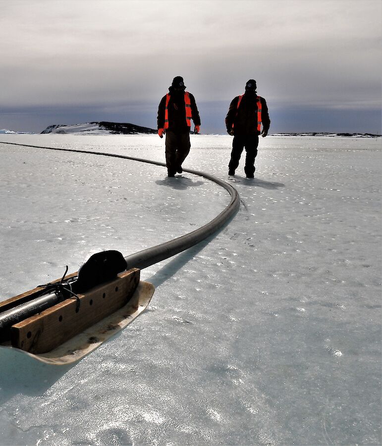 Fuel transfer procedures Australian Antarctic Program