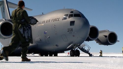 C-17A on the ground at Wilkins Aerodrome