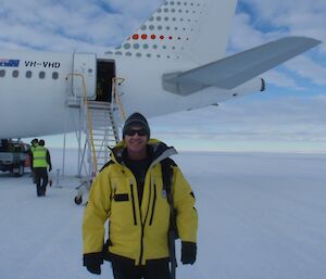 Fitzy arrving at Wilkins ice runway with tail of plane in background