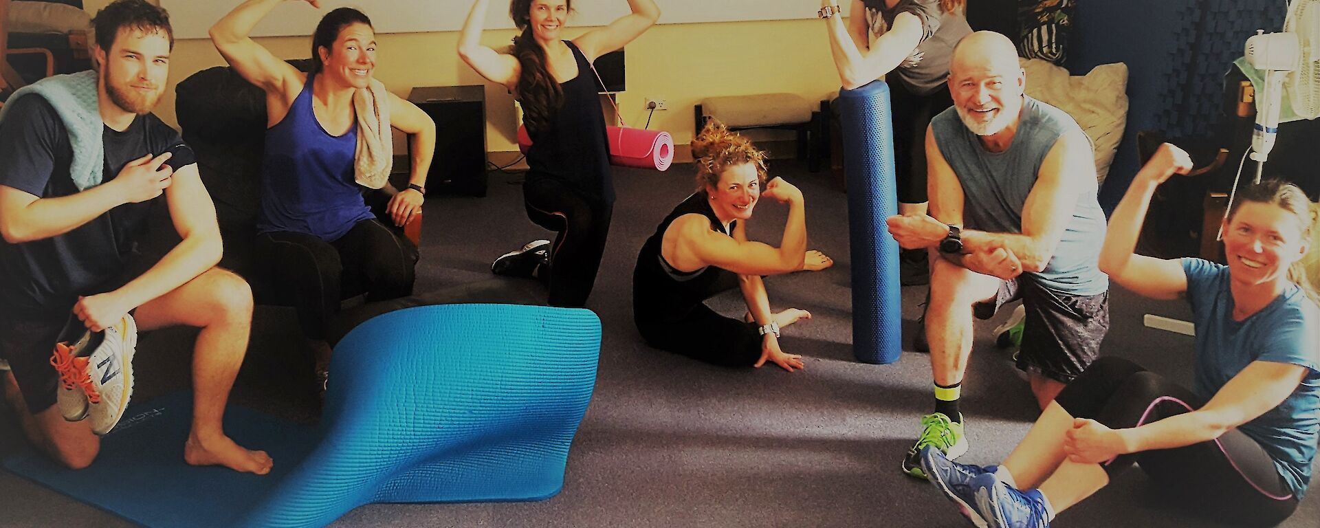Casey fitness — Rob, Anne, Marissa, Lauren, Amy, Frank & Tanya