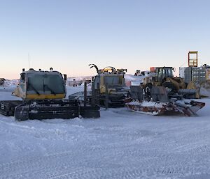 Davis Station groomers