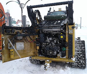 Cat 297C Skid Steer de-blizzed