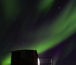 Aurora over Henderson Hut — Mawson Station.