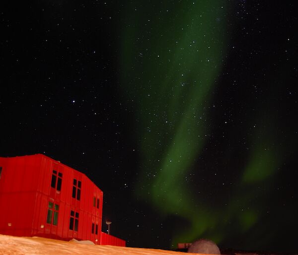 Another spectacular Mawson aurora over the iconic Red Shed.