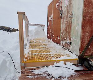 Macey Hut’s upgraded deck for season 2019 — Mawson Station.