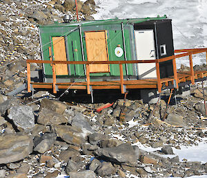 Rumdoodle Hut prior to recovery work in 2019.