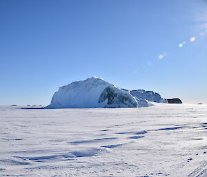 An spectacular jadeberg on the traverse back from Colbeck — Mawson.