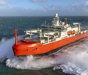 icebreaker at sea