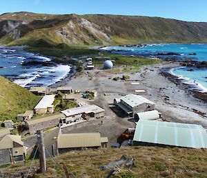 Bright sunny day over station and isthmus