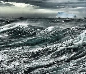 Choppy waves of the Southern Ocean