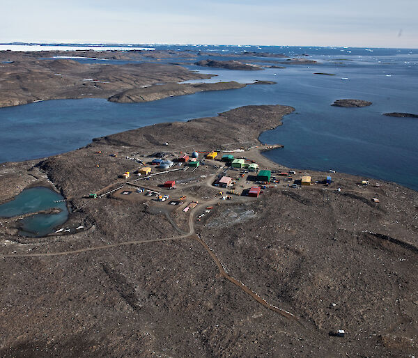 Aerial view of Davis research station