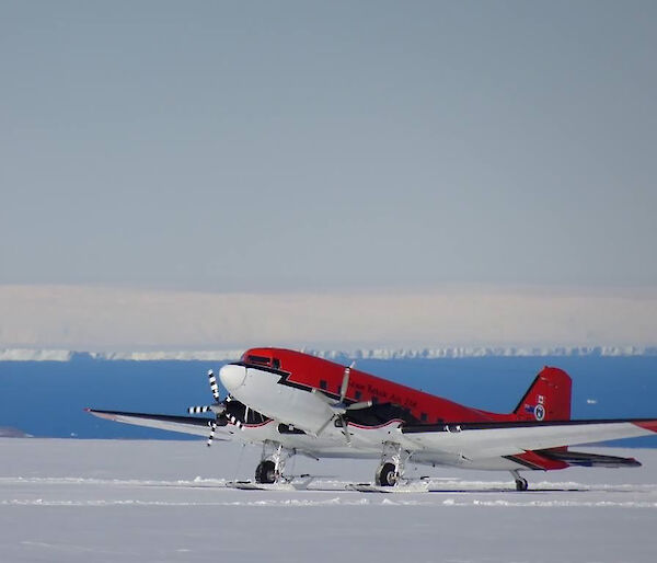 plane on ice