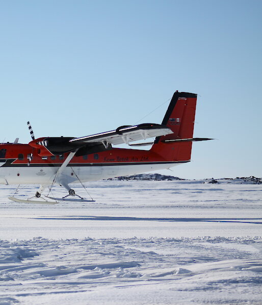 Plane on ice