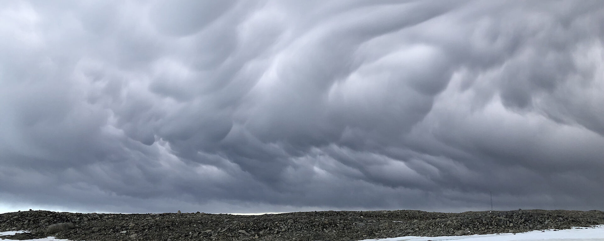 Up and down draught activity over the Bailey Peninsula near Casey station