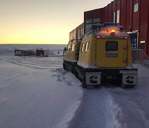 The yellow Hagg outside the Red shed at Casey station waiting to leave for Browning