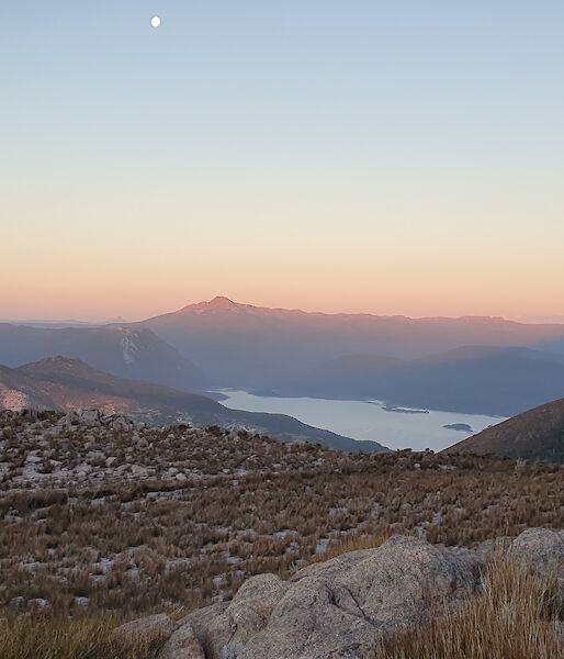 mountains and lake in Tasmania