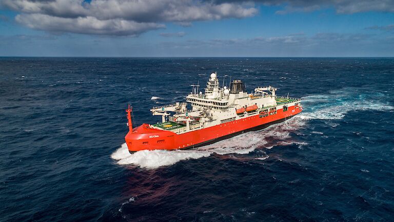 RSV Nuyina crosses the southern Indian Ocean