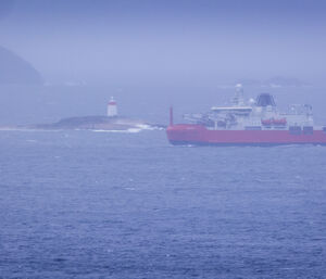 RSV Nuyina about to pass Iron Pot