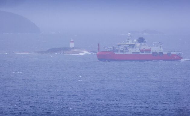 RSV Nuyina about to pass Iron Pot