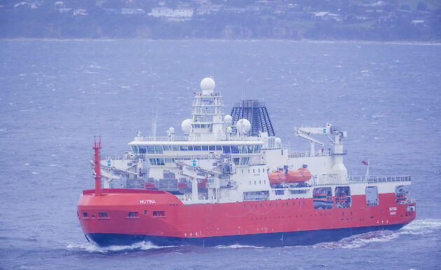 RSV Nuyina in the River Derwent